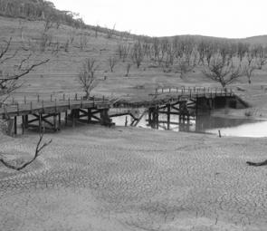 The old Tolbar Bridge over the Eucumbene River hasn't been seen since the early 1960s when the Lake was filled. It is in surprisingly good condition. Lars, not a light lad, walked all the way over and felt quite safe. He also saw a lovely brown trout arou